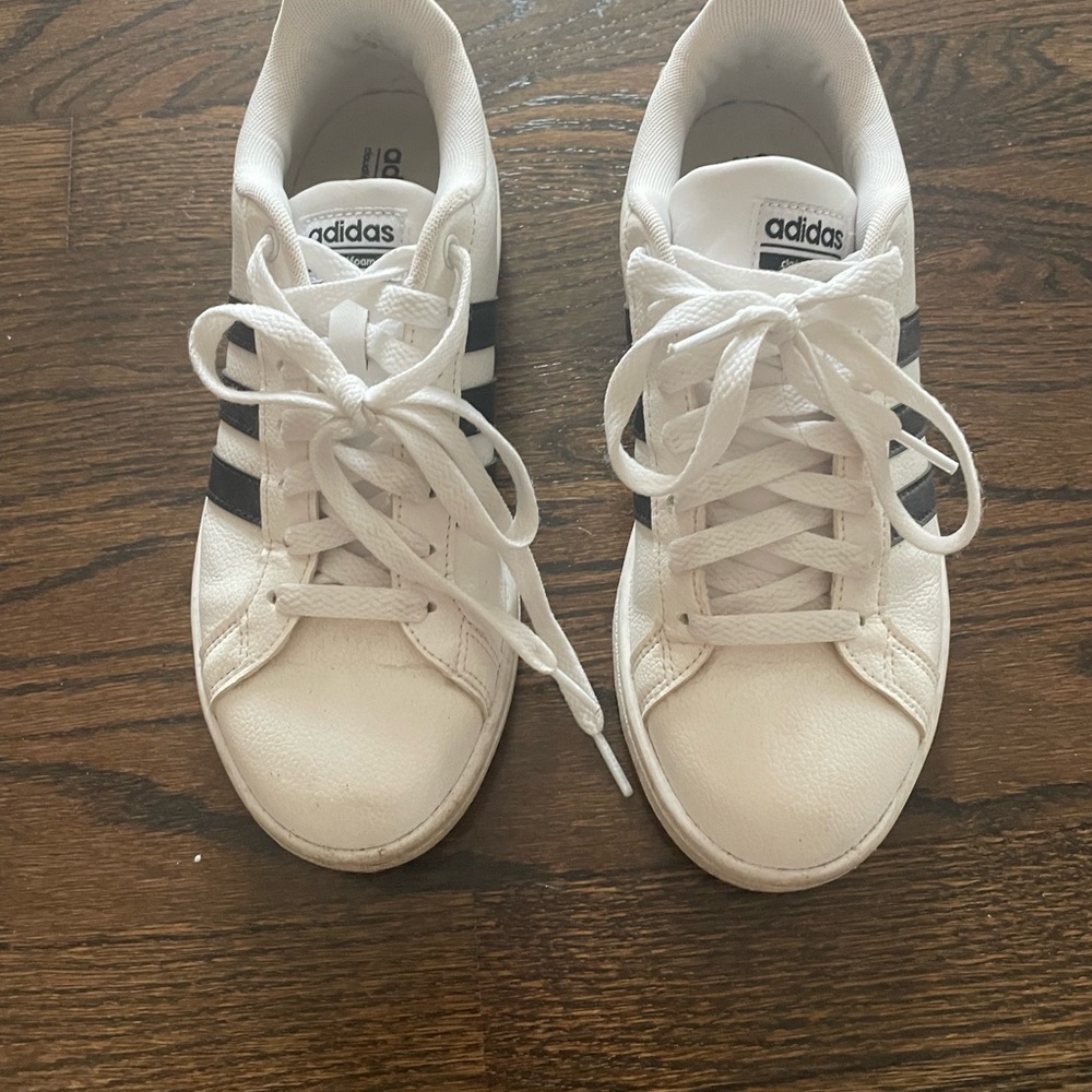 Adidas Classic White Shoes with Black Accents